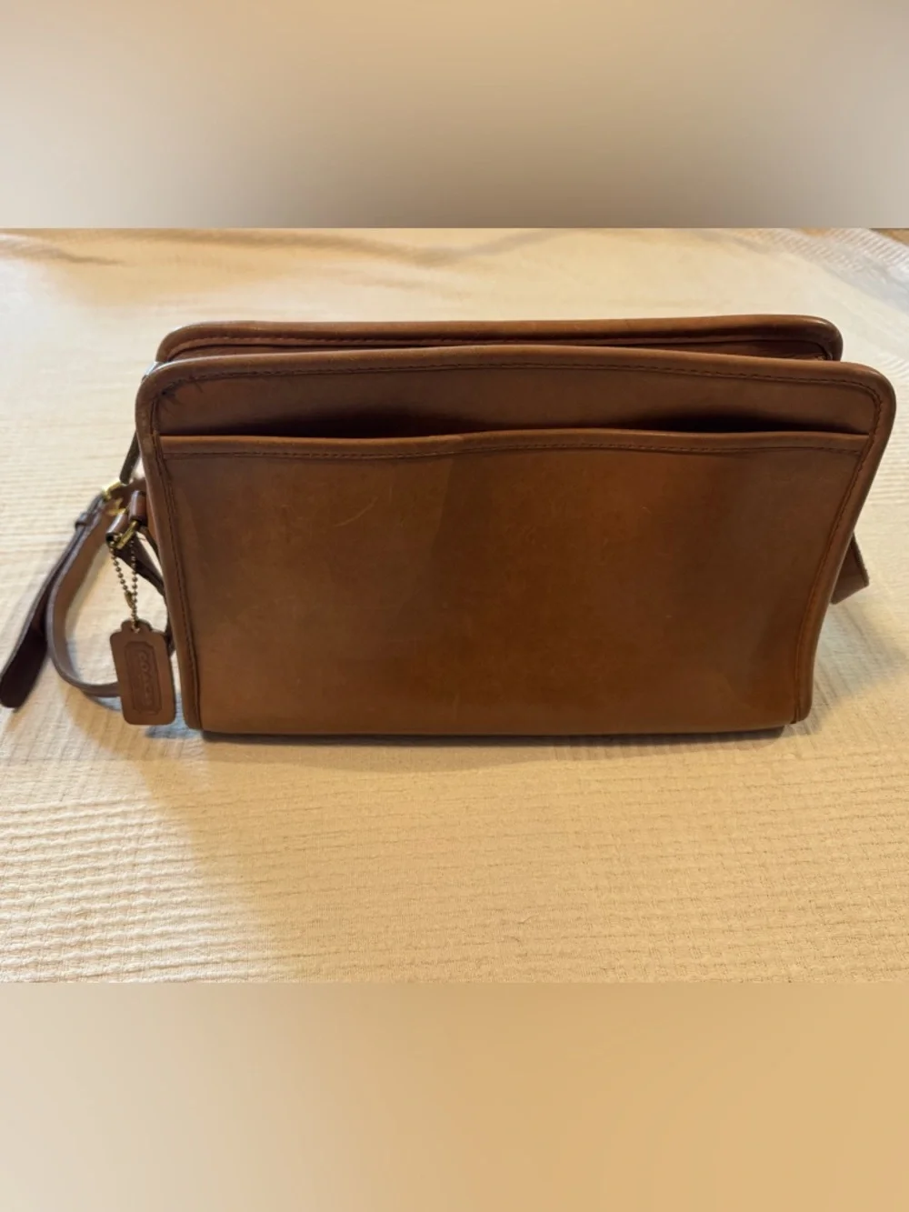 Vintage Coach NYC Era Swagger Bag Tan Leather Crossbody Double Pocket Creed